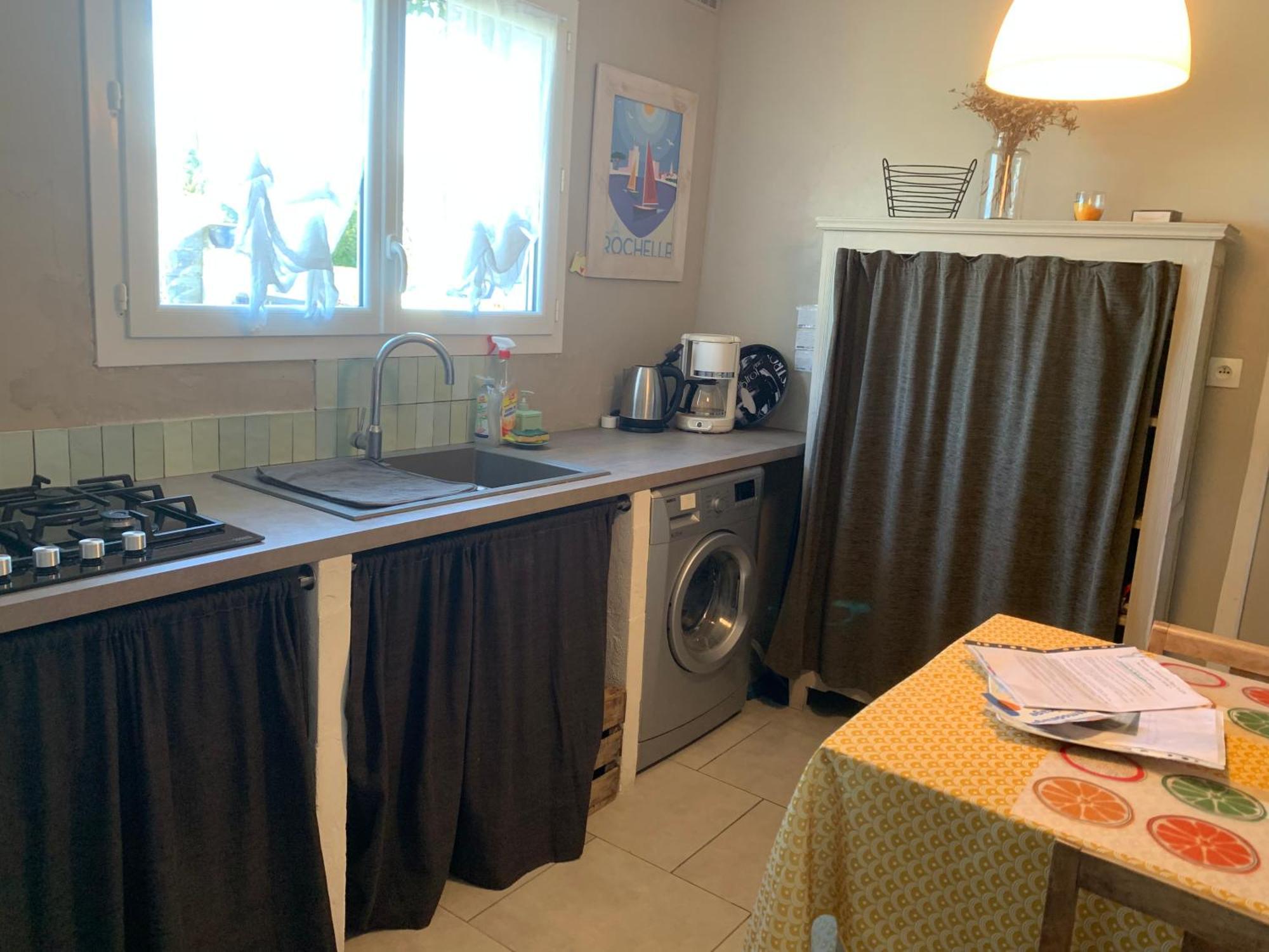 Gite Les Petits Poissons Verts Et Massages La Jarrie Exterior photo